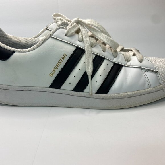 Adidas Superstar sneaker shoe - Size 10.5 - Picture 5 of 8
